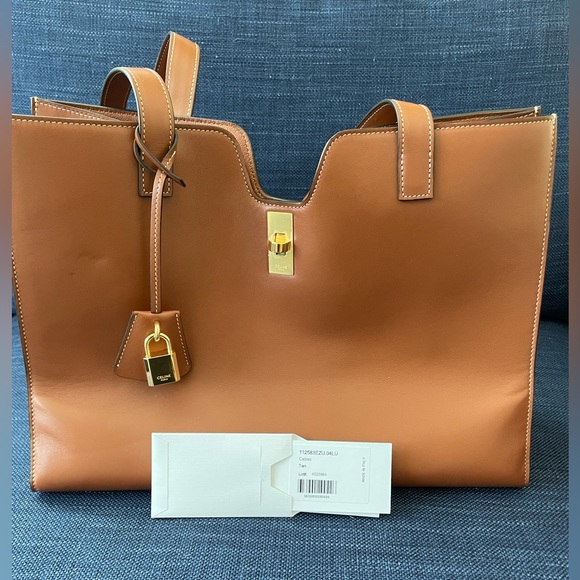 Celine Cabas Bag - Picture 7 of 9